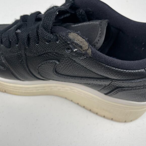 Nike‎ Air Jordan 1 Low Lifted Platform Sneakers Womens 6 Black Premium Leather - Picture 12 of 12